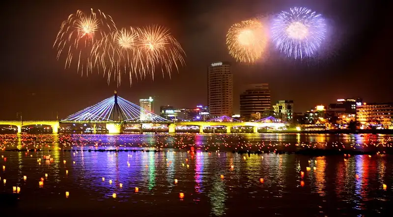 Nghỉ dưỡng biển - điểm nhấn du lịch Đà Nẵng 2016 5 du-lich-dan-nang-wanderlusttips