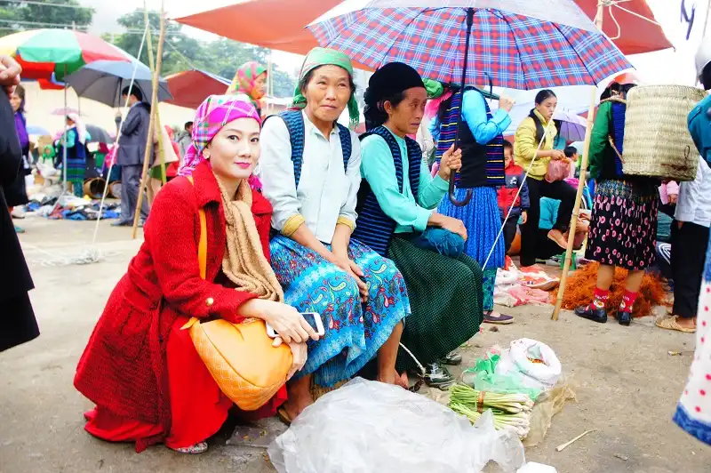 tai-hien-cho-tinh-wanderlusttips