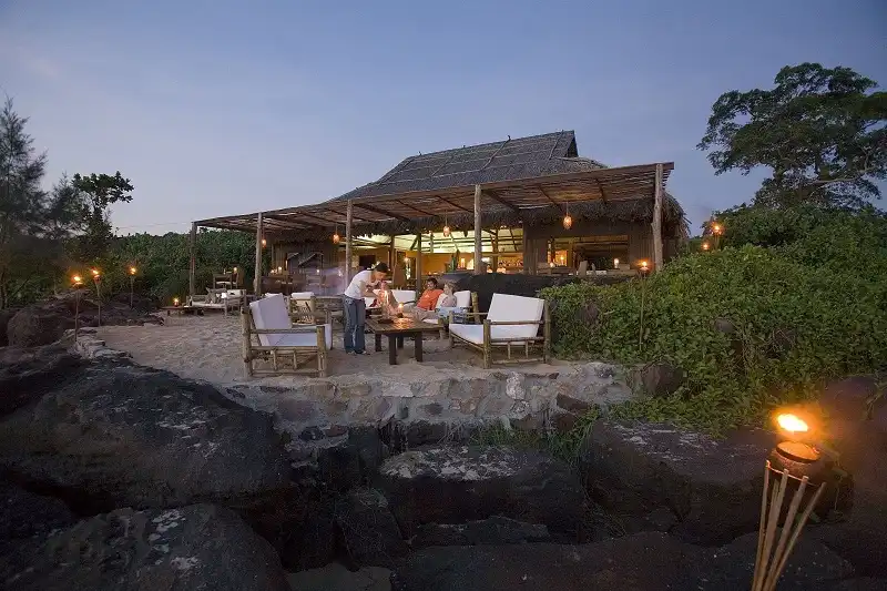 6 trải nghiệm lãng mạn cho tuần trăng mật ở đảo Cô Tô 8 6-trai-nghiem-co-to-wanderlusttips