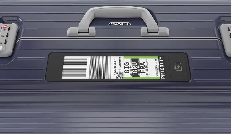 Rimowa ra mắt thẻ hành lý điện tử đầu tiên trên thế giới 5 RIMOWA-Electronic-Tag-wanderlusttips
