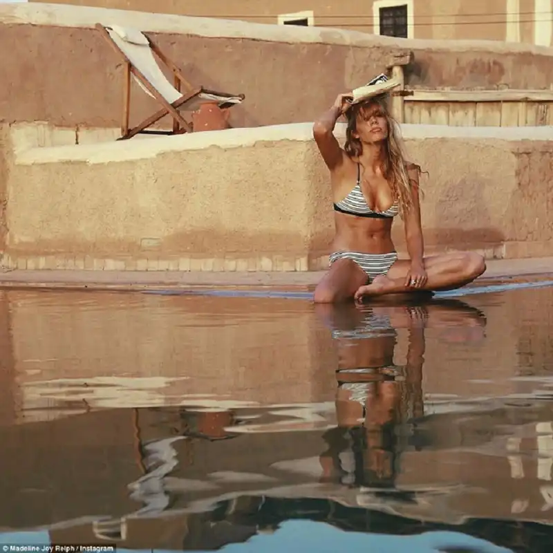 cap doi du lich vong quanh the gioi-wanderlusttips4