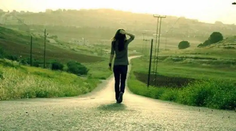 Làm gì khi bị lạc ở nước ngoài? 8 lac duong-wanderlusttips4