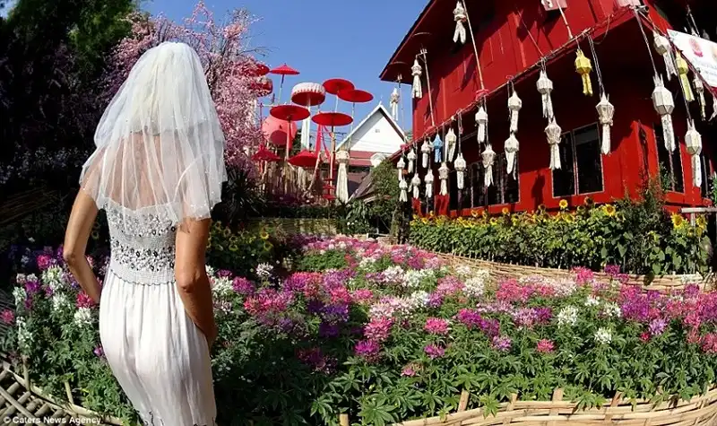 mac vay cuoi du lich-wanderlusttips4