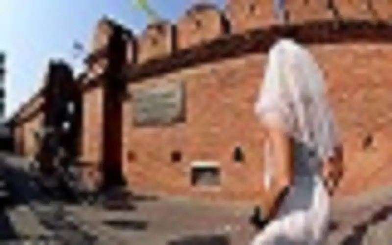 mac vay cuoi du lich-wanderlusttips8