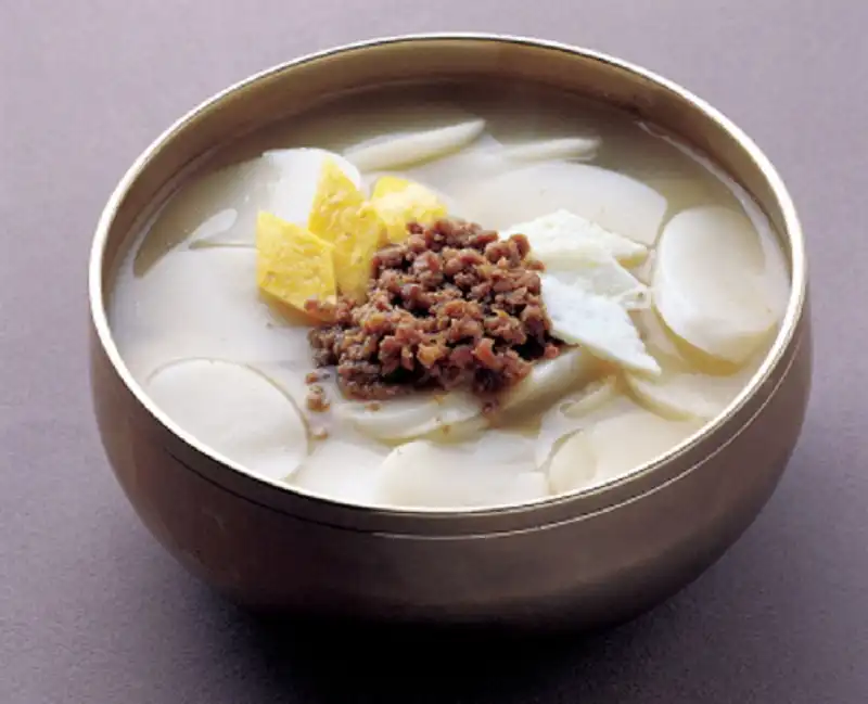 Những món ăn trong ngày Tết cổ truyền ở Hàn Quốc 5 This image was generated using WaterMark, designed and engineered by HighWater Designs Ltd