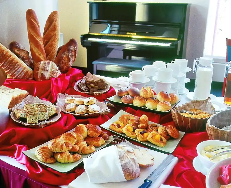 Những điều nên biết trong văn hóa ẩm thực thế giới 10 van-hoa-am-thuc-wanderlusttips5