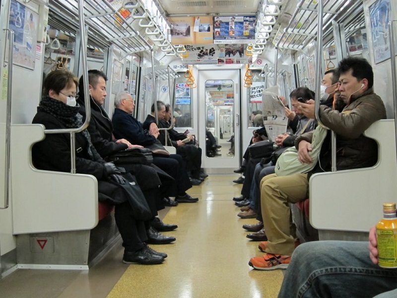 Một ngày không tốn kém ở Tokyo 5 Tokyo metro wanderlusttips