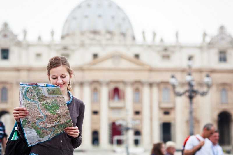 Kinh nghiệm an toàn cho nữ giới khi đi du lịch