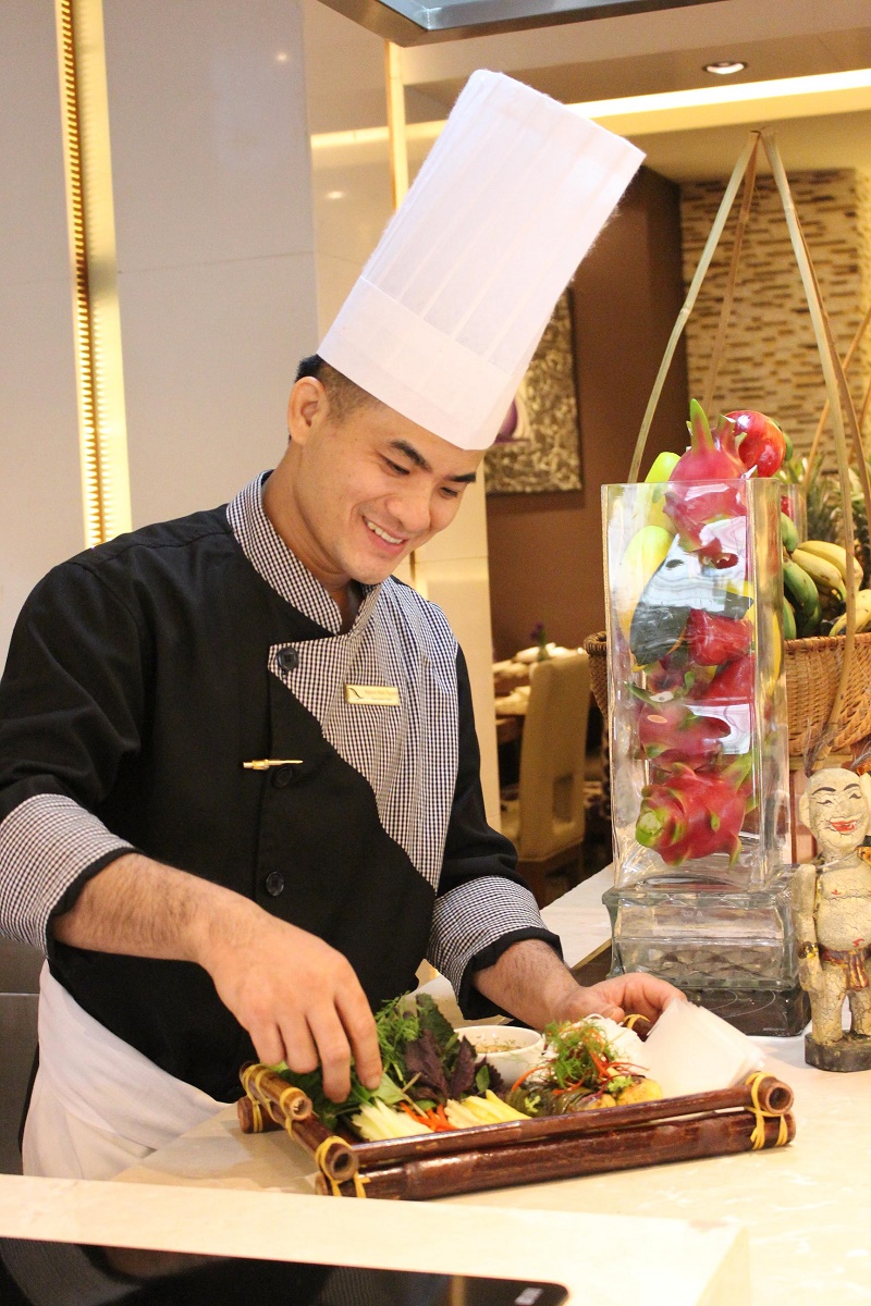 Mövenpick Hà Nội bổ nhiệm bếp trưởng mới