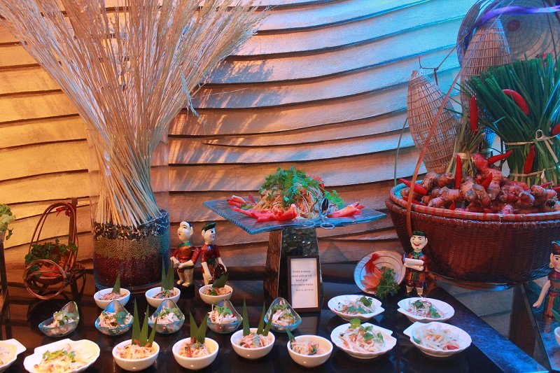 Tiệc buffet đặc biệt tại Hilton Opera Hanoi