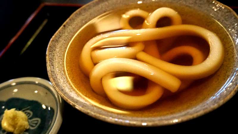 Tô mì một sợi hút khách ở Nhật Bản