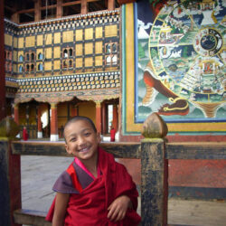 wanderlusttips hanh phuc gian di cua ngoi dan bhutan 3