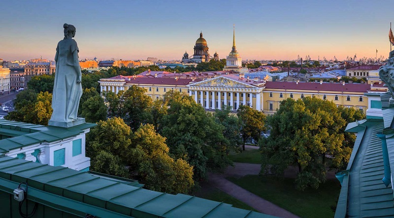 dem trang st petersburg wanderlusttips