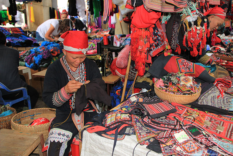dia chi mua do luu niem dep nhat o sapa wanderlusttips 1