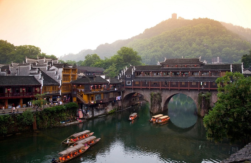 ghe tham 8 co tran tq wanderlusttips