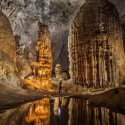 Wanderlust Tips chiem nguong ve dep loi cuon cua hang Son Doong 1