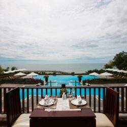wanderlust tips uu dai mua he romana resort 1