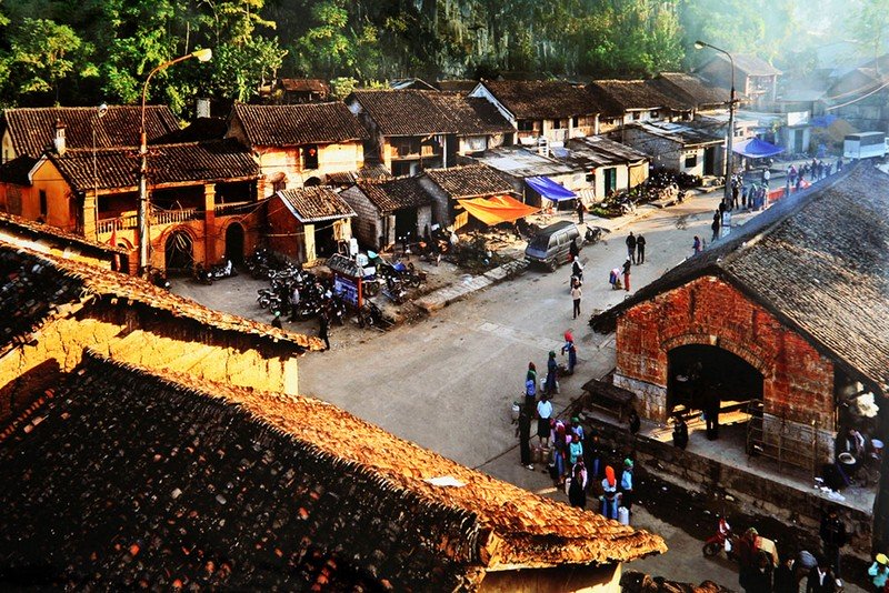 Có 1 phố cổ giữa lòng cao nguyên đá 5 Wanderlust Tips co 1 pho co giua long cao nguyen da 1