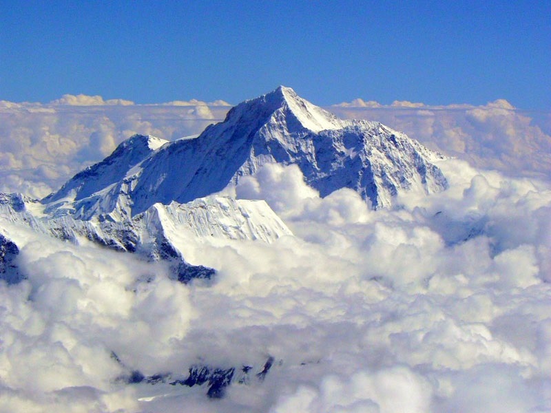Du khách tử nạn khi chinh phục đỉnh Everest Du khách tử nạn khi chinh phục đỉnh Everest
