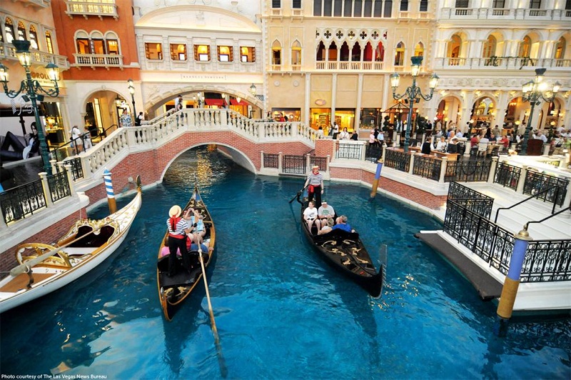 Mê mẩn tại 5 trung tâm mua sắm bậc nhất ở Ma Cao