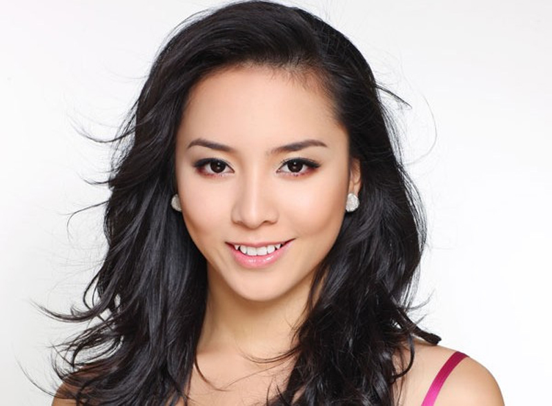 Dương Trương Thiên Lý chuẩn bị cho chuyến thám hiểm Sơn Đoòng cùng các Đại sứ