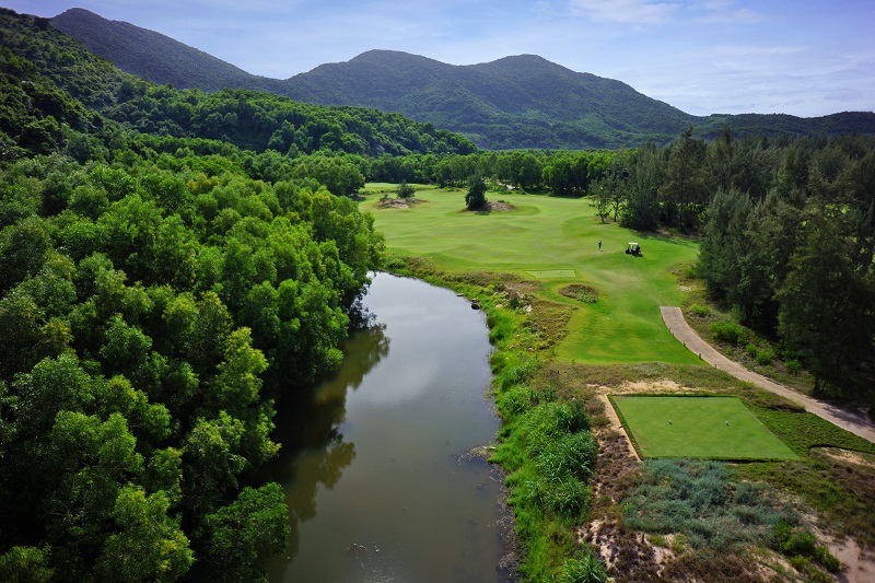 Kỳ nghỉ gia đình lý thú tại Angsana Lăng Cô