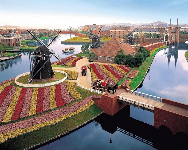 Huis Ten Bosch, hơi hướng châu Âu cổ kính tại Nhật Bản