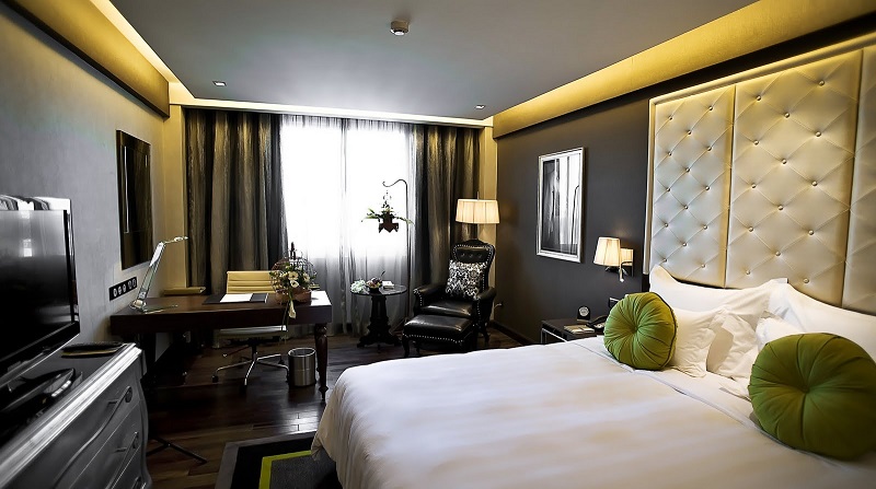 wanderlust tips uu dai mua he movenpick hanoi 1