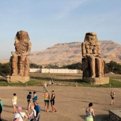 Wanderlust tips tuong da hat memnon ky quan Ai Cap co dai 1