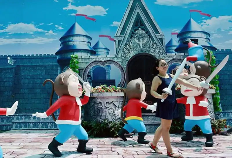 wanderlust-tips-101-chu-khi-tao-hinh-doc-dao-tai-khu-vui-choi-monkylywood-tp-hcm-10