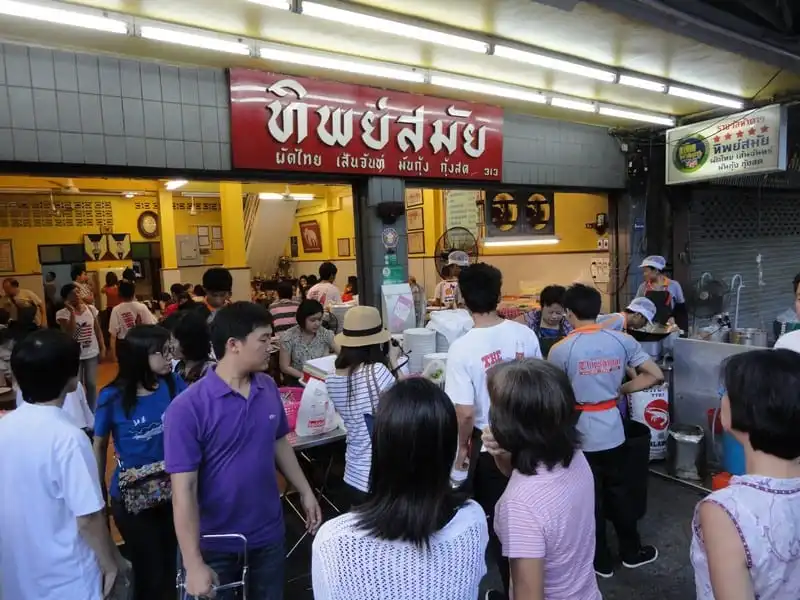 8 địa chỉ ăn uống không thể bỏ qua khi du lịch Bangkok 5 wanderlust-tips-8-dia-chi-an-uong-khong-the-bo-qua-khi-toi-du-lich-bangkok-1