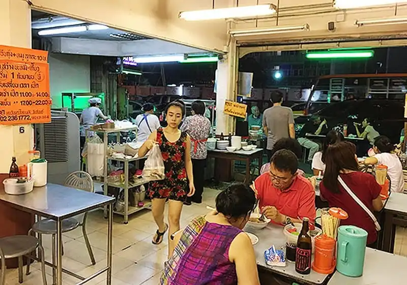 8 địa chỉ ăn uống không thể bỏ qua khi du lịch Bangkok 12 wanderlust-tips-8-dia-chi-an-uong-khong-the-bo-qua-khi-toi-du-lich-bangkok-8