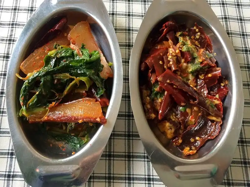 9 món ăn không thể bỏ qua khi tới thăm quốc gia hạnh phúc nhất thế giới 8 wanderlust-tips-9_mon_ngon_bhutan_4