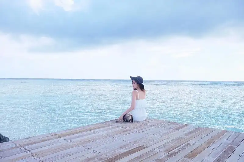 wanderlust-tips-a-hau-tu-anh-dep-lung-linh-giua-bien-xanh-nang-vang-maldives-18