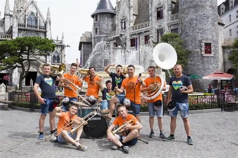 wanderlust-tips-ba-na-hills-to-chuc-nhieu-chuong-trinh-nghe-thuat-dac-sac-8