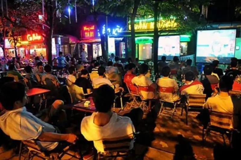 Bí quyết thức đêm xem Euro mà vẫn không mệt mỏi 5 wanderlust-tips-bi-quyet-thuc-dem-xem-euro-ma-van-khong-met-moi-1