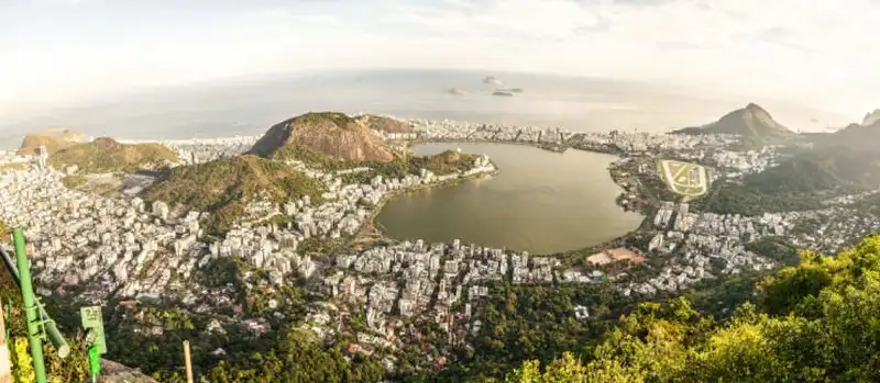 wanderlust-tips-bieu-tuong-vi-dai-va-hoan-hao-cua-thanh-pho-rio-de-janeiro-brazil-6