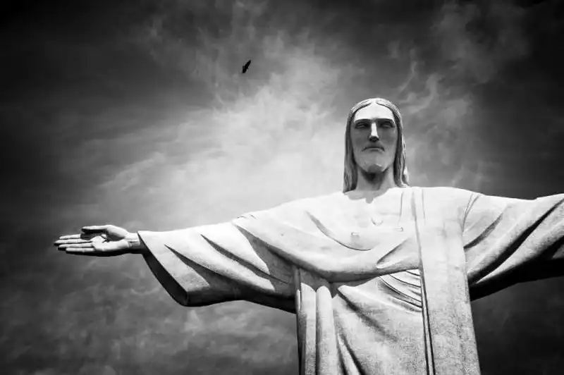 wanderlust-tips-bieu-tuong-vi-dai-va-hoan-hao-cua-thanh-pho-rio-de-janeiro-brazil-7