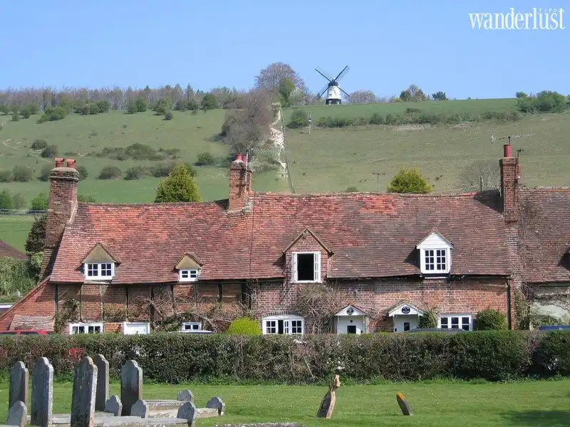 Tạp chí Du lịch Wanderlust Tips | Bối cảnh đẹp mê hồn trong những thước phim ngọt ngào của Me Before You