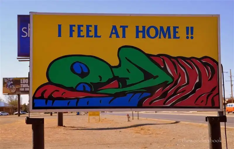 wanderlust-tips-can-than-voi-nhung-diem-den-bay-du-khach-3