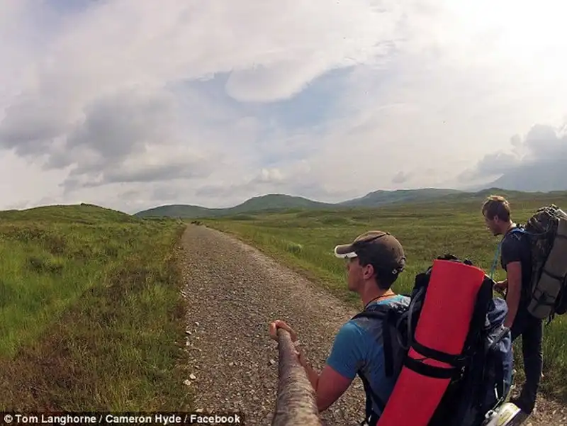 wanderlust-tips-chuyen-di-vuot-hon-1000km-xuyen-scotland-ma-khong-ton-mot-xu-5