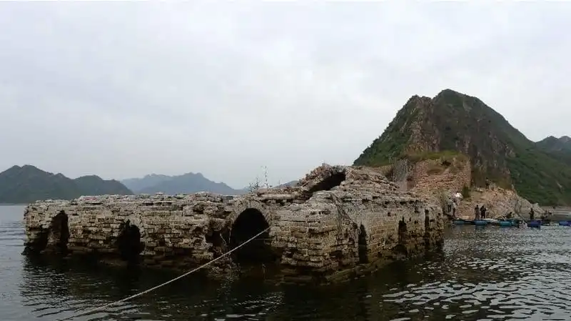 Đoạn Vạn Lý Trường Thành lộ diện sau 4 thập kỷ "mất tích" 6 wanderlust-tips-doan-van-ly-truong-thanh-lo-dien-sau-4-thap-ky-mat-tich-1