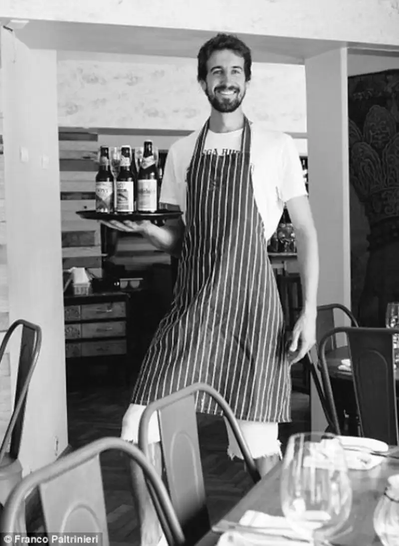 wanderlust-tips-du-lich-vong-quanh-the-gioi-bang-xe-ban-banh-sandwich-4