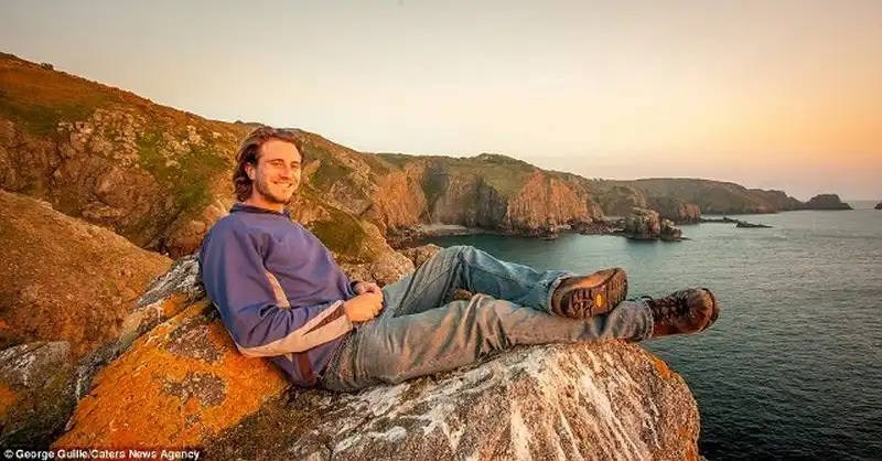 wanderlust-tips-du-lich-vong-quanh-the-gioi-tren-xe-mo-to-10