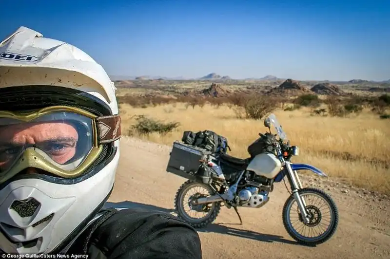 wanderlust-tips-du-lich-vong-quanh-the-gioi-tren-xe-mo-to-9