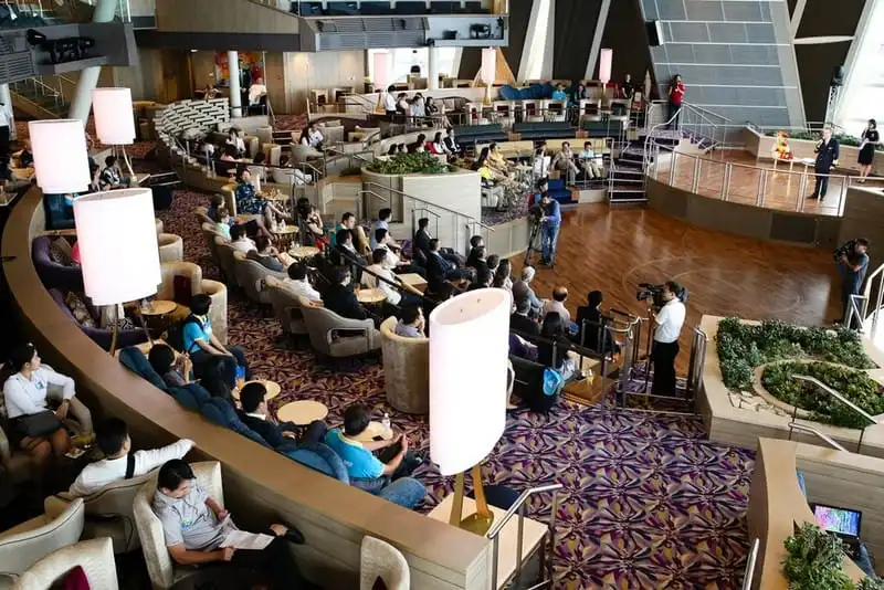 wanderlust-tips-du-thuyen-lon-nhat-chau-a-toi-vung-tau-6