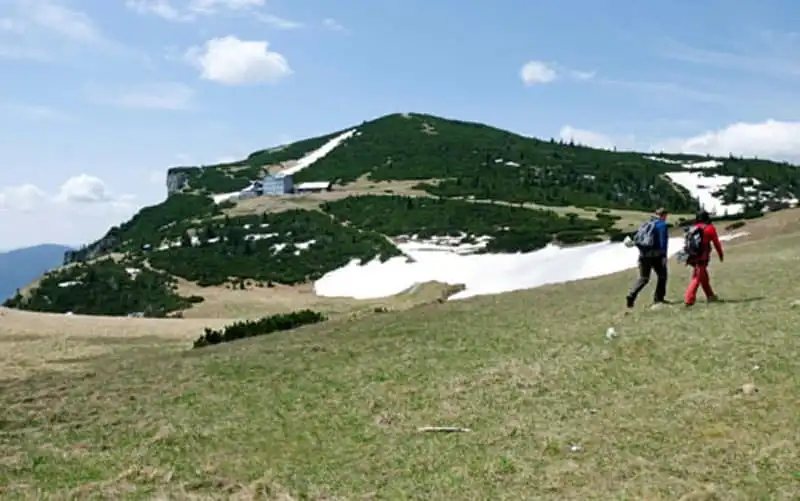 Hướng dẫn viên bỏ quên 60 khách trên núi do say xỉn 5 wanderlust-tips-huong-dan-vien-bo-lai-60-khach-tren-nui-do-say-xin