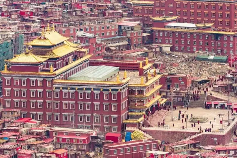 Khám phá ký túc xá đông đúc nhất thế giới 11 wanderlust-tips-kham-pha-ky-tuc-xa-dong-duc-nhat-the-gioi-7