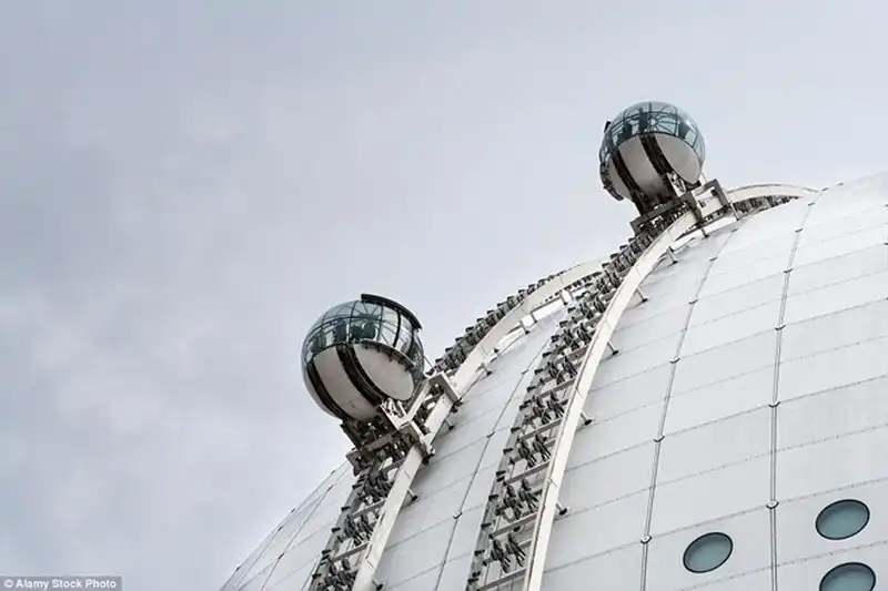 wanderlust-tips-kham-pha-nhung-cong-trinh-thang-may-an-tuong-nhat-the-gioi-10