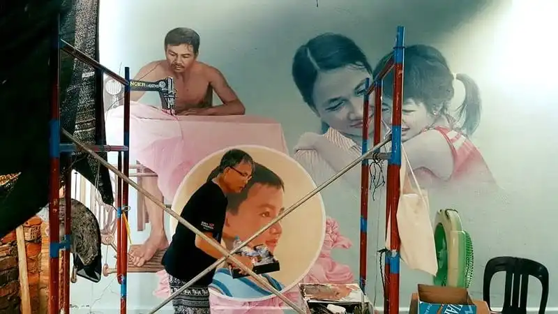 Ngỡ ngàng làng bích họa Tam Thanh: Làng tranh ven biển đầu tiên ở Việt Nam 10 wanderlust-tips-ngo-ngang-lang-bich-hoa-tam-thanh-lang-tranh-ven-bien-o-viet-nam-6